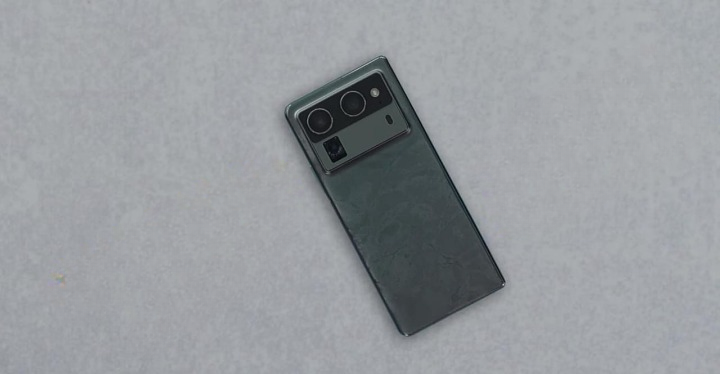 Tecno Phantom V Fold 2